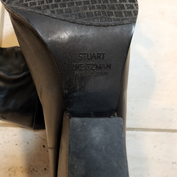 Stuart Weitzman boots - Picture 2 of 9